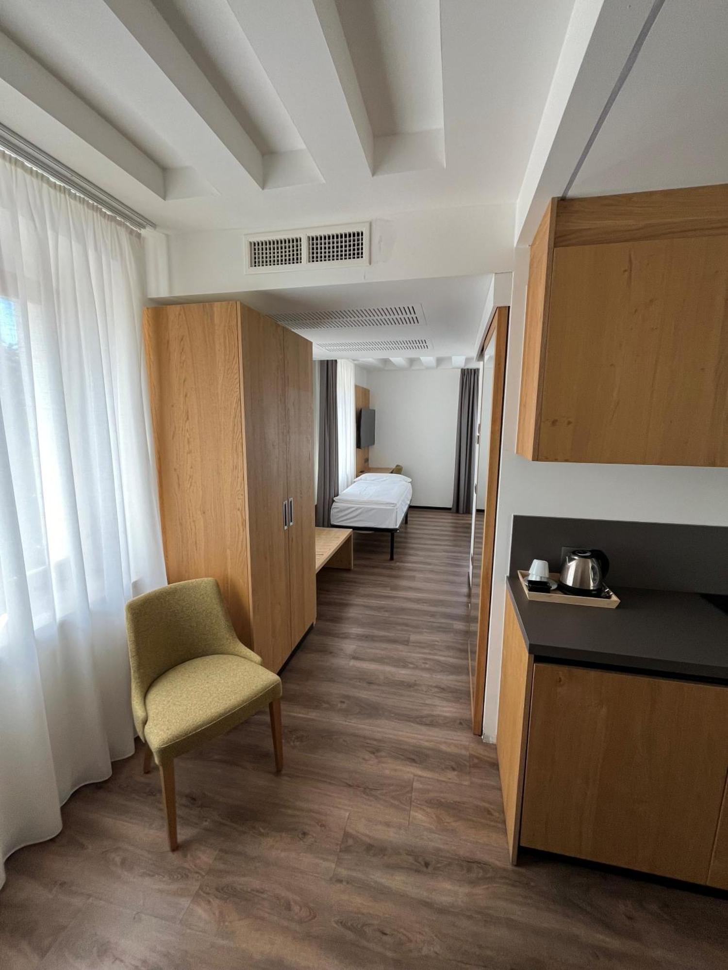 Hotel Belvedere Spiazzi Di Caprino Buitenkant foto